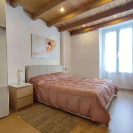 بيت للعطل Palazzo Vassallo3 *