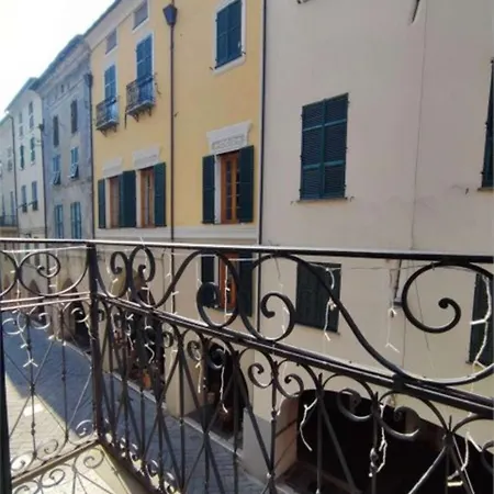 بيت للعطل Palazzo Vassallo3 *