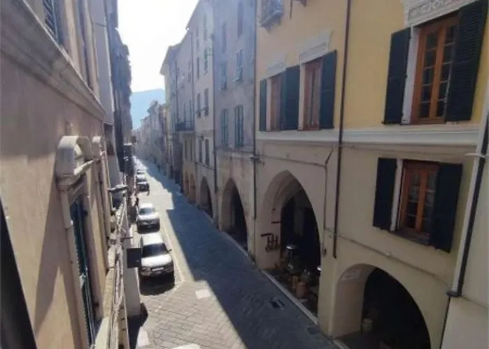 Vakantiehuis Palazzo Vassallo3 Pieve di Teco